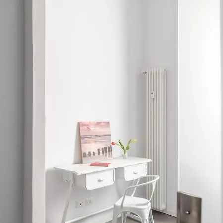 Daire Trastevere Modern 4br 4baths, Wifi, Ac, Custom Kitchen, Living *