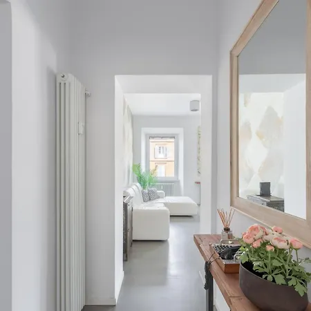 Trastevere Modern 4br 4baths, Wifi, Ac, Custom Kitchen, Living * Rome