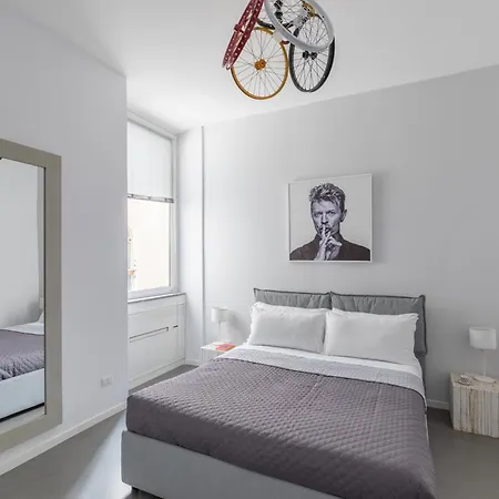 Trastevere Modern 4br 4baths, Wifi, Ac, Custom Kitchen, Living *