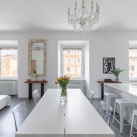 Daire Trastevere Modern 4br 4baths, Wifi, Ac, Custom Kitchen, Living