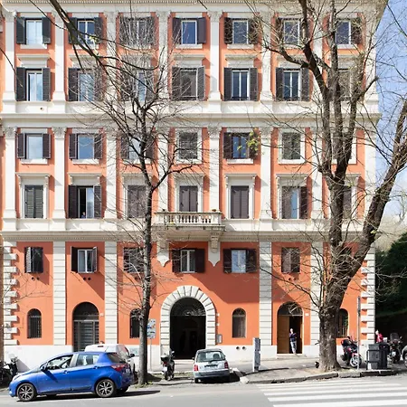 Daire Trastevere Modern 4br 4baths, Wifi, Ac, Custom Kitchen, Living